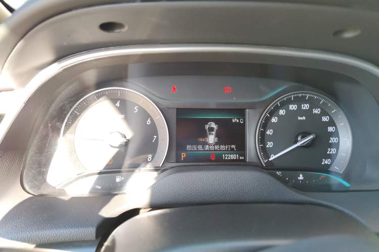 Used Buick Excelle GX 2018 18T Automatic Elite Model
