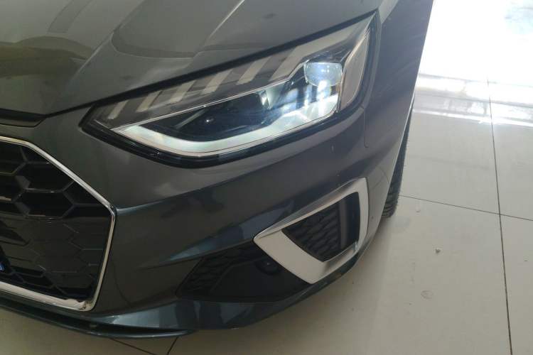 Used Audi A4L 2020 40 TFSI Luxury Dynamic Model