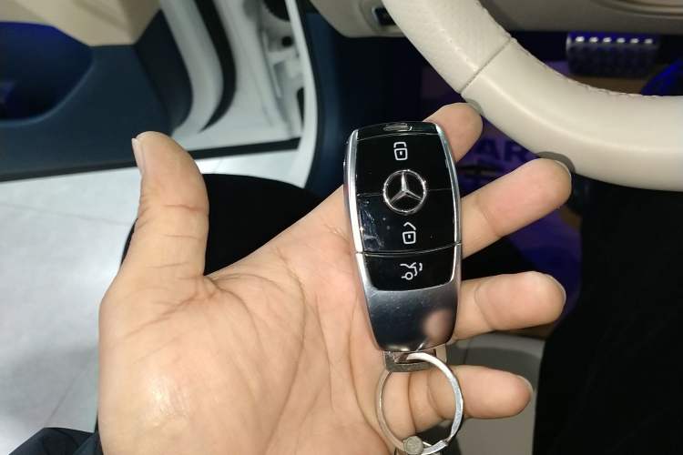 Used Mercedes-Benz E-Class 2023-Year Restyled E 260 Coupe