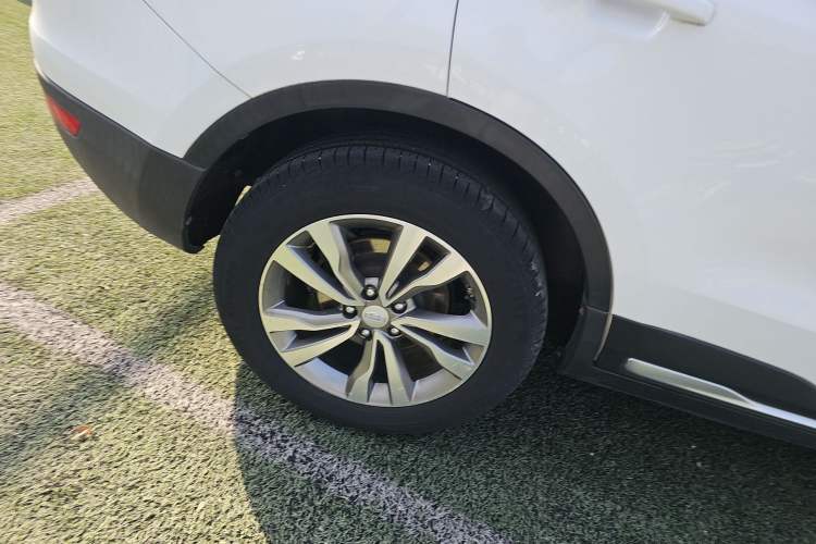 Used Geely Auto Emgrand X7 Sport 2016 1.8TD Automatic ZhiZun Version