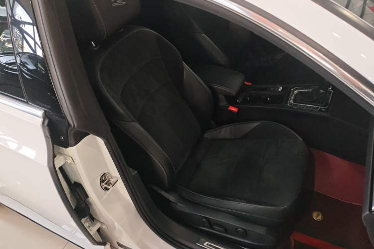 Used Volkswagen FAW-Volkswagen CC 2021 330TSI Ignite Edition
