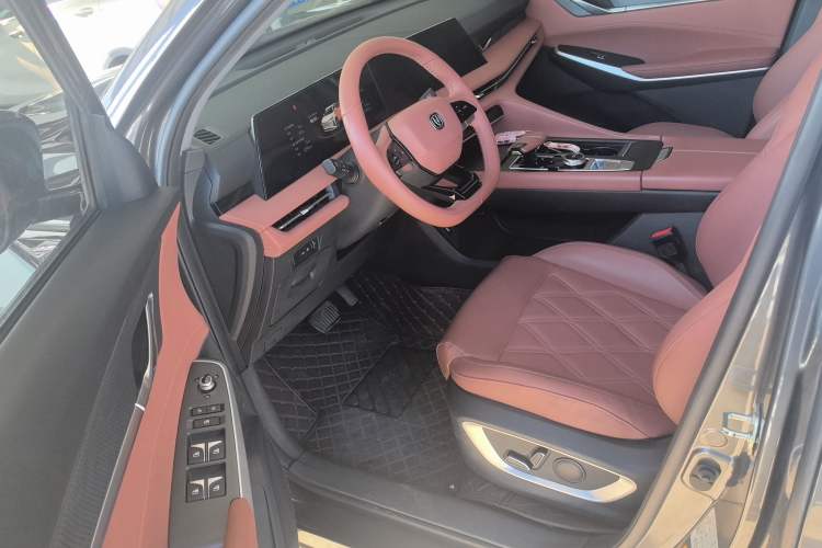 Used Changan CS75 PLUS 2023 3rd Generation 1.5T Automatic Prestige Model
