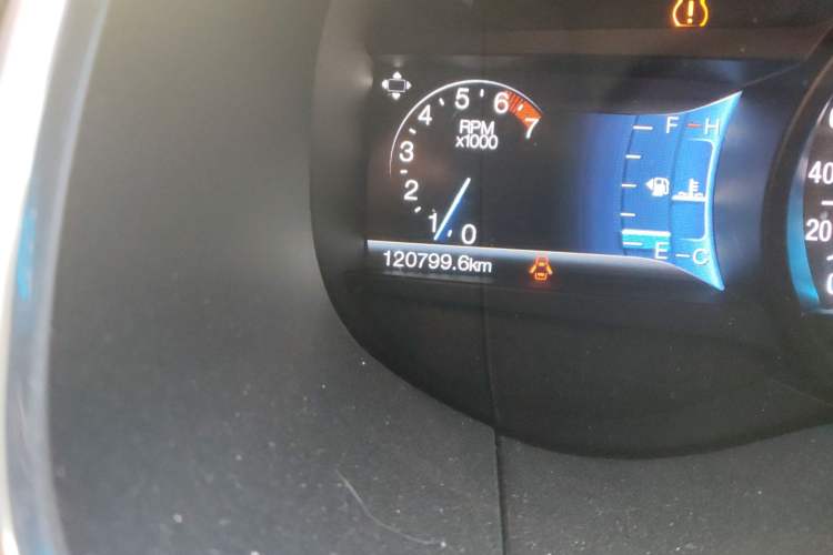 Used Ford Edge 2016 EcoBoost 245 Two-Wheel-Drive Titanium 7-Seater
