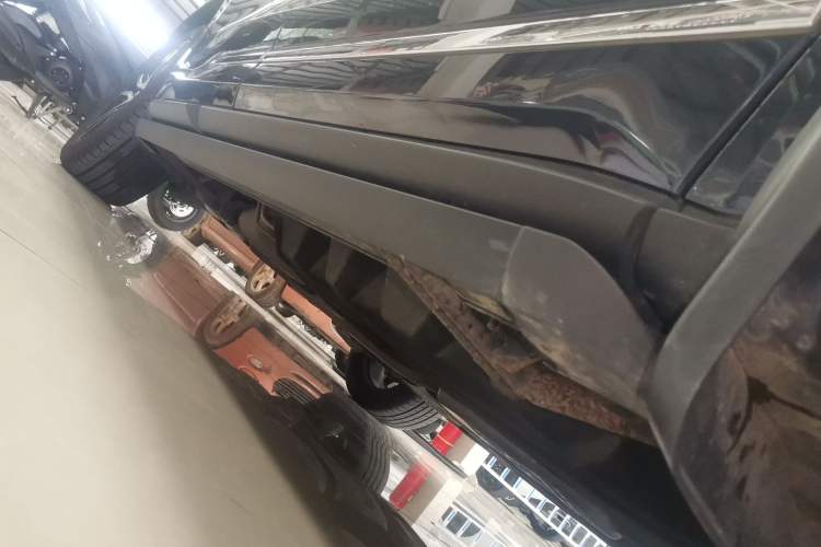 Used Ford Edge 2020 EcoBoost 245 Two-Wheel Drive Titanium 7-Seater
