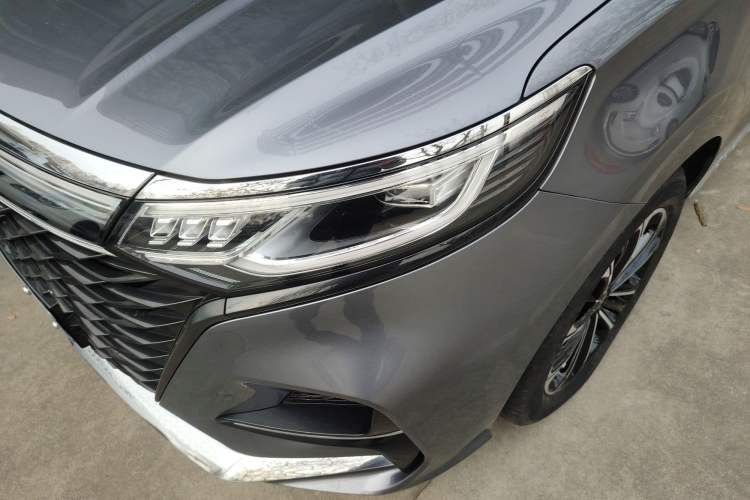 Used Roewe iMAX8 2022 400TGI Flagship Edition
