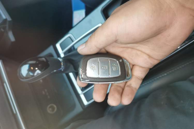 Used Hyundai Mistra 2014 1.8L Automatic Deluxe DLX Model