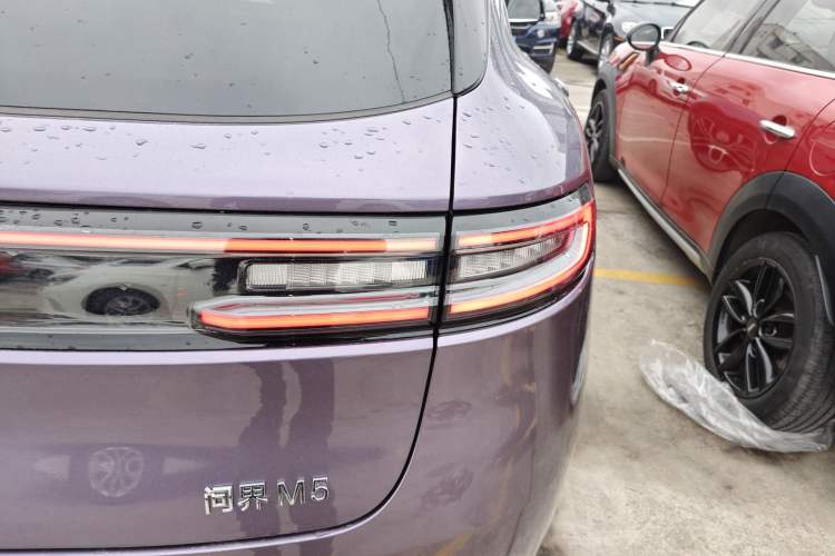 Used Hima AITO M5 2025 Extended-Range Ultra All-Wheel-Drive Version