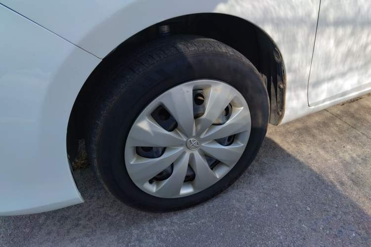 Used Toyota YARiS L 2016 Revised 1.5E CVT Charming Edition