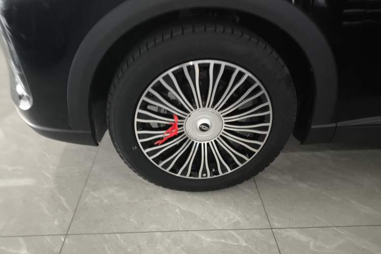 Used Chery Tiggo 8 L 2024 2.0T Two-Wheel Drive Luxury Edition 5 Seats