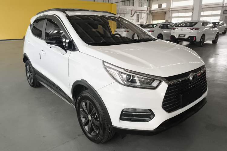 Used BYD Yuan New Energy 2018 EV360 Smart Connect Cool Edition
