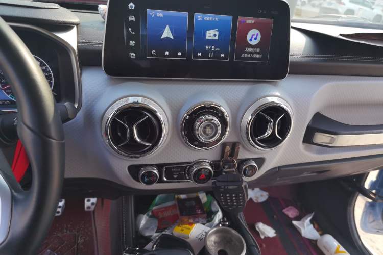 Used BAIC Off-Road BJ40 2023 2.0T Automatic Four-Wheel Drive Urban Hunter Edition Chivalrous Type