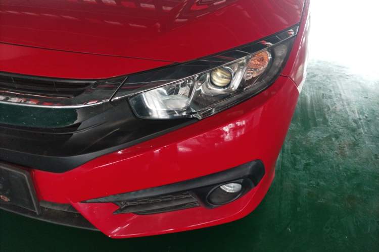 Used Honda Civic 2016 220TURBO CVT Luxury Edition
