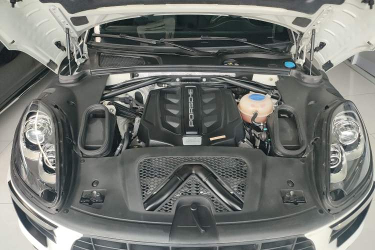 Used Porsche Macan 2014 Macan S 3.0T
