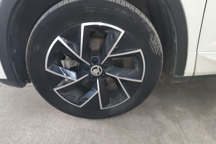 Used Skoda Kamiq 2020 GT 1.5L Automatic Flagship Model China VI Standard
