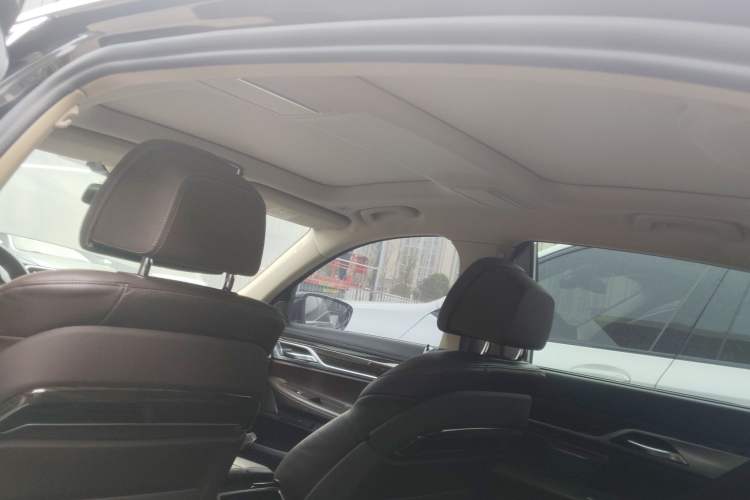 Used BMW 7 Series 2021 730Li Luxury Package
