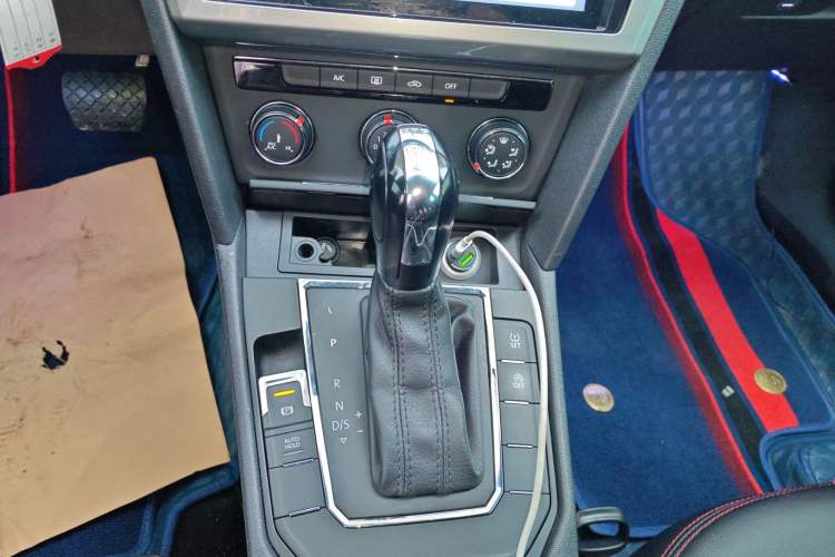 Used Volkswagen Lamando 2017 230TSI DSG Fashion Edition