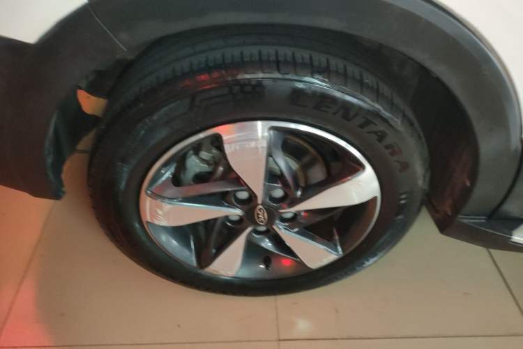 Used  Refine S3 2017 1.6L CVT Luxury Smart Model
