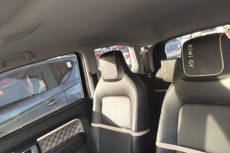 Used Baojun KiWi EV 2021 Designer Ternary Lithium
