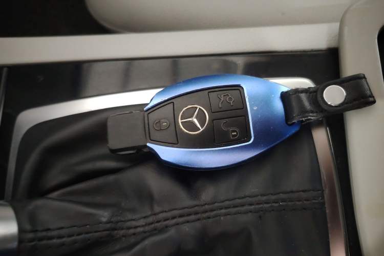 Used Mercedes-Benz C-Class 2013 C 180 Classic Grand Edition
