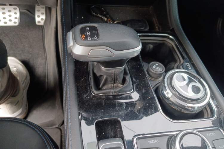 Used Beijing Auto BJ40 2020 2.0T Automatic Four-Wheel Drive Urban Hunter Edition Chivalrous Type
