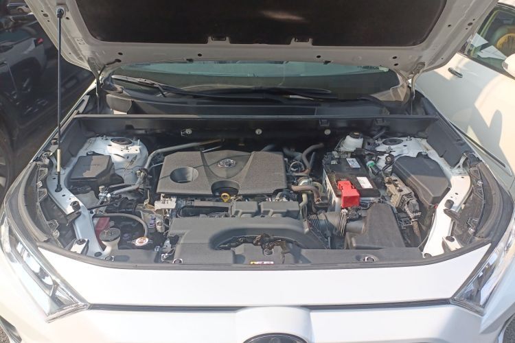 Used Toyota RAV4 2021 2.0L CVT Two-Wheel Drive Fashion PLUS Edition
