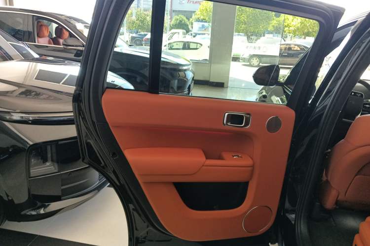 Used Li Auto L9 2024 PRO Model
