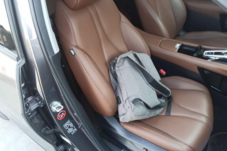 Used Acura CDX 2018 2.0L Two-Wheel Drive Comfort Edition Hybrid
