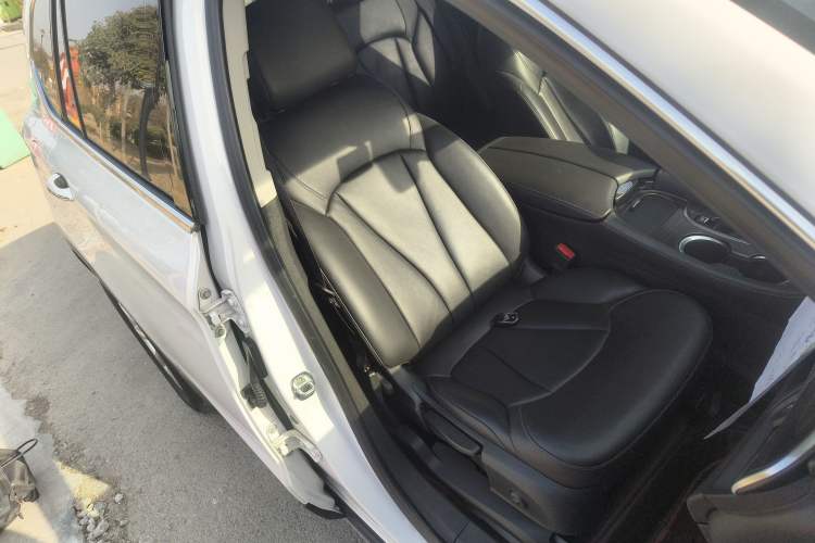 Used Buick Envision 2018 20T Two-Wheel-Drive Elite Model