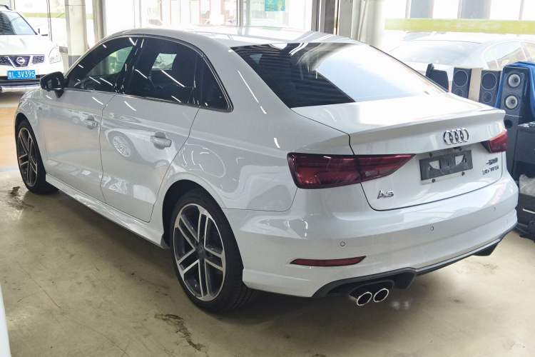 Used Audi A3 2017 Limousine 35 TFSI Sport Edition