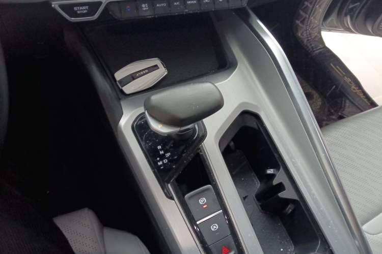 Used Geely Auto Preface 2021 Revised Version 2.0TD Luxury Edition