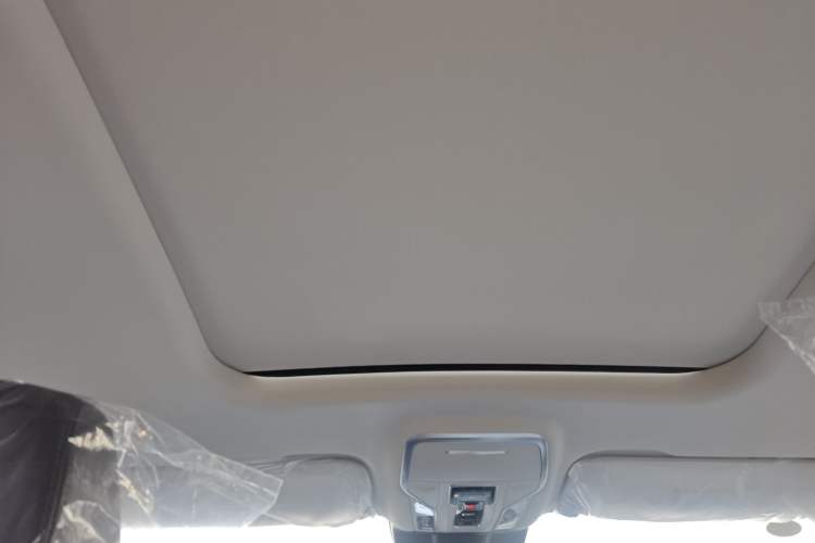 Used Hongqi HS7 PHEV 2024 2.0T PHEV Four-Wheel Drive Flagship Edition 7 Seats
