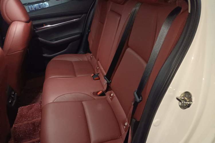 Used Mazda Mazda 3 Axela 2023 2.0L Automatic ZhiZhen Edition