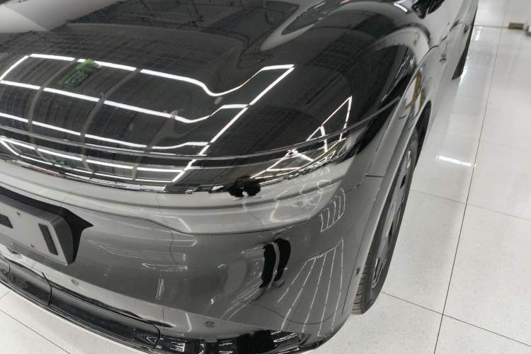 Used Zeekr 7X 2025 100 kWh Long-Range Rear-Wheel Drive with Intelligent Driving Features
