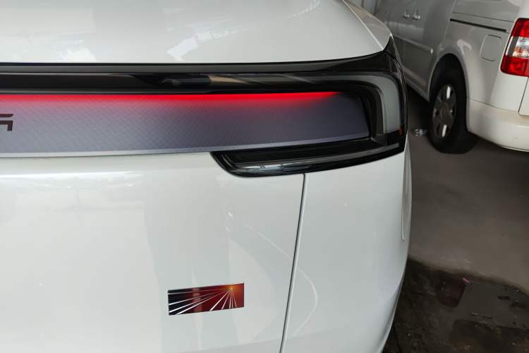 Used Tesla Model Y 2025 Rear-Wheel Drive First Edition
