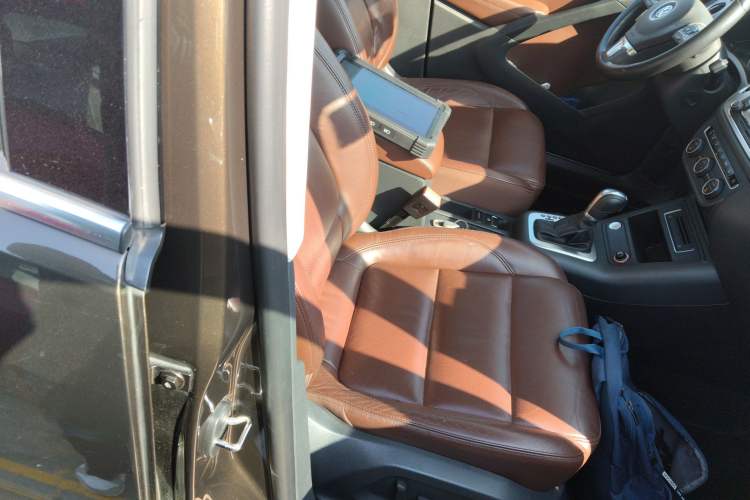 Used Volkswagen Tiguan 2015 1.8TSI Automatic Two-Wheel Drive Luxury Model