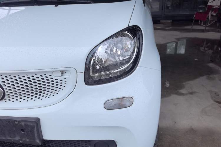 Used  fortwo 2018 1.0L 52kW Hardtop Passion Edition China V Standard
