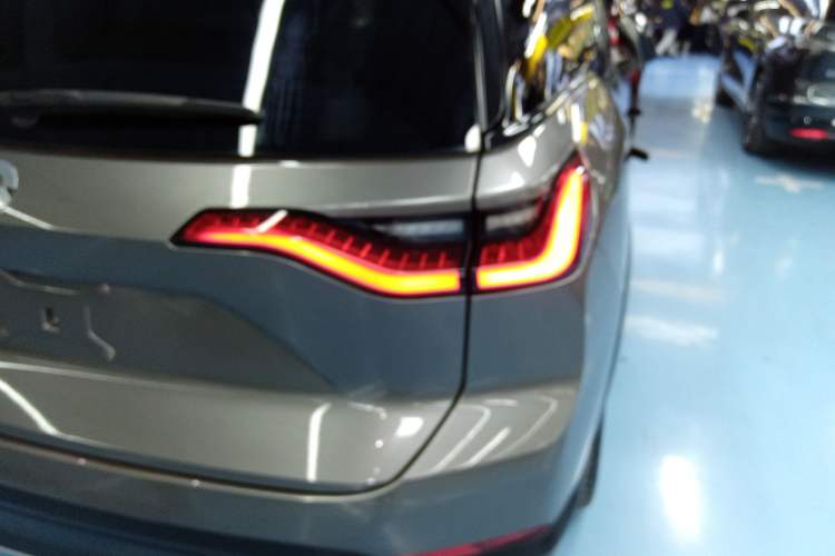 Used Nio ES8 2018 Founder Edition
