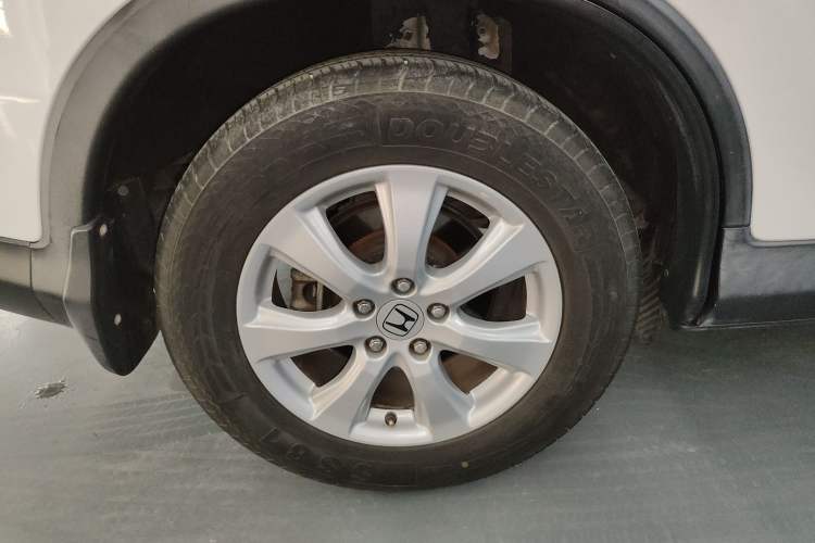 Used Honda CR-V 2012 2.0L two-wheel drive urban version
