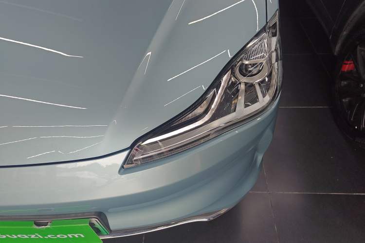 Used NETA V 2022 Chao 300 Lite Lithium Iron Phosphate
