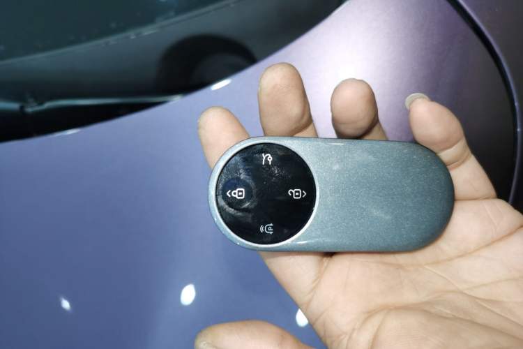 Used Hima Luxeed R7 2025 Range-Extended Version 251 km Max
