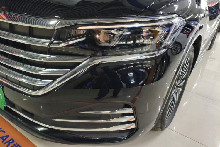 Used Volkswagen Viloran 2024 380TSI Premium Edition
