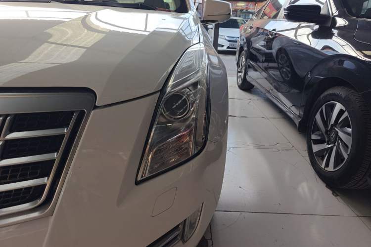 Used Cadillac XTS 2015 28T Comfort Model
