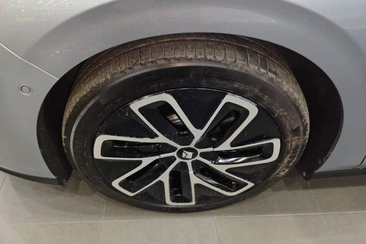 Used Baojun Enjoy 2025 Plug-in Hybrid 140km Luxury Edition
