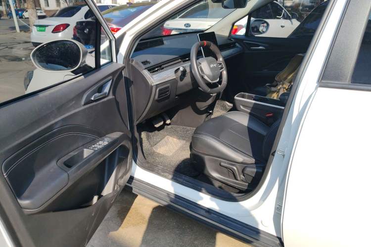 Used NETA V 2022 Chao 300 Lite Ternary Lithium
