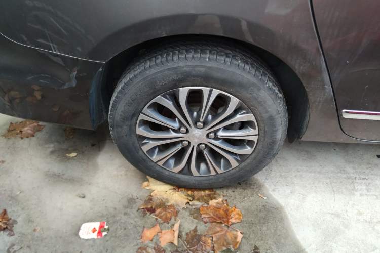 Used Buick GL8 2022 Land Business Class 652T Luxury Model
