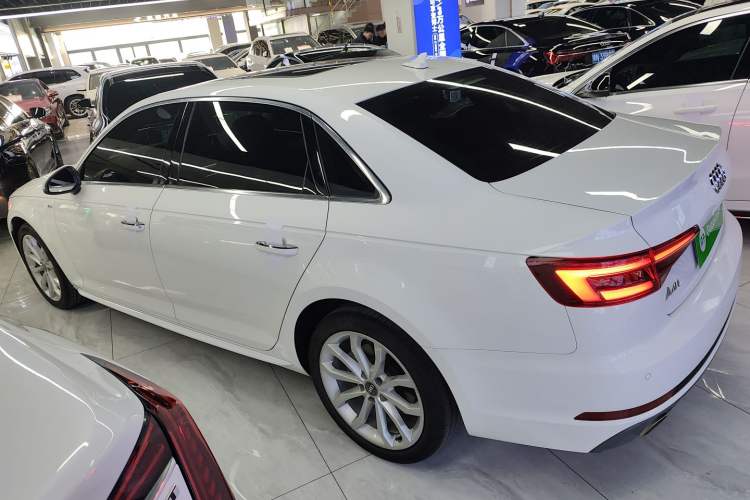 Used Audi A4L 2018 30th Anniversary Edition 40 TFSI Fashion Model