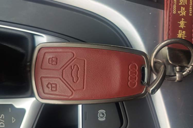 Used Audi A4L 2022 40 TFSI Fashion Dynamic Model