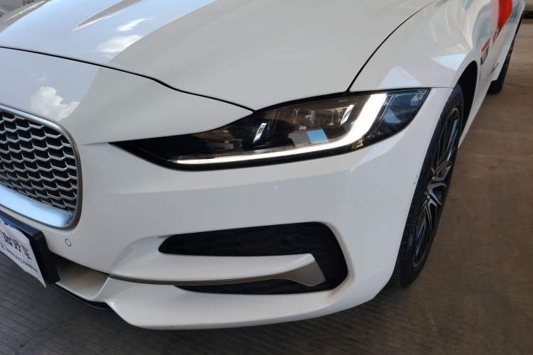 Used Jaguar XEL 2020 2.0T 200 PS S Advanced Elegance Edition
