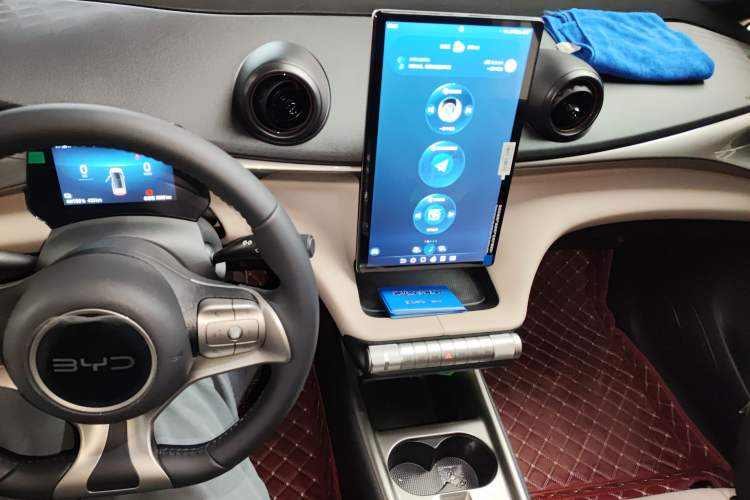 Used BYD Dolphin 2025 420km Free Edition
