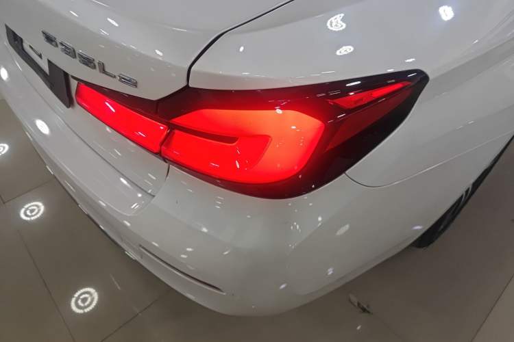 Used BMW 5 Series New Energy 2022 Updated Version 535Le Luxury Package
